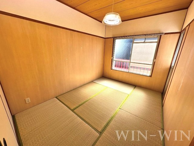 ハイコーポ谷野の和室