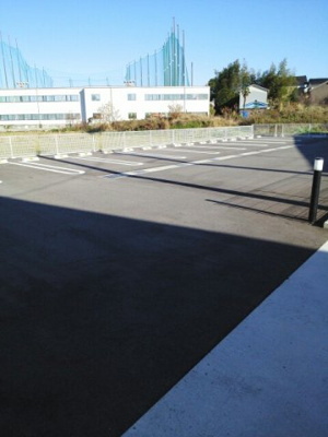 【駐車場】 | メゾン・クラールＢ