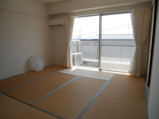 アーバンモールの和室