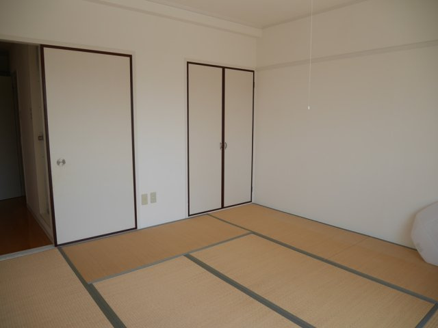 アーバンモールの和室