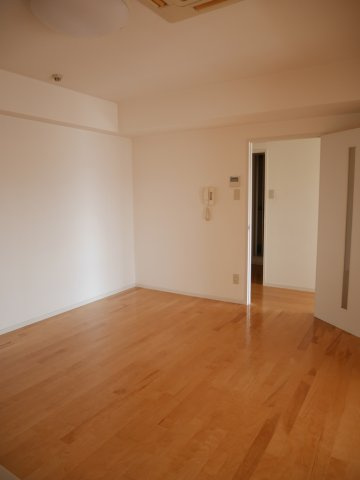 アーバンモールの居間・リビング