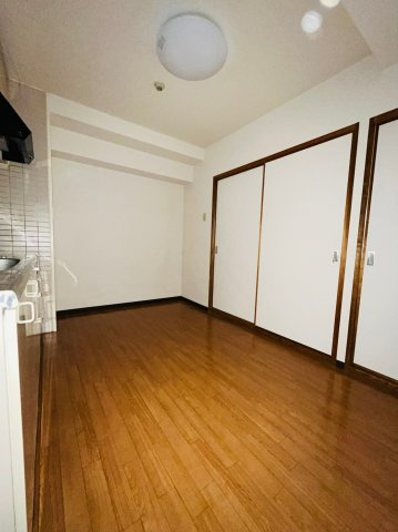 仲介手数料０円！！丸の内FORTの居間・リビング