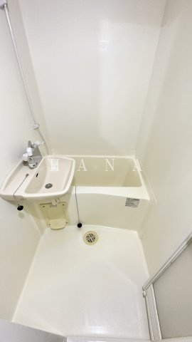 レオパレスCLOVERの浴室