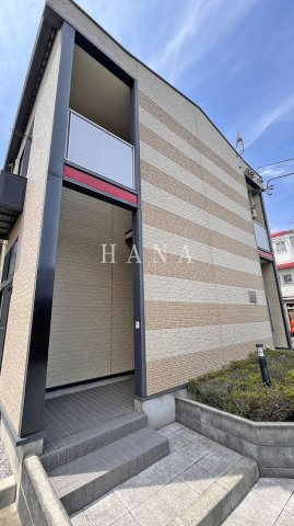 レオパレスCLOVERの外観