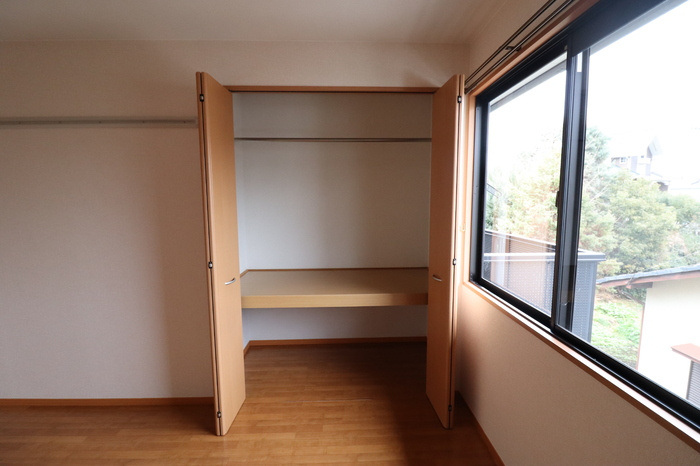 熊本市南区上ノ郷２丁目のアパートの収納