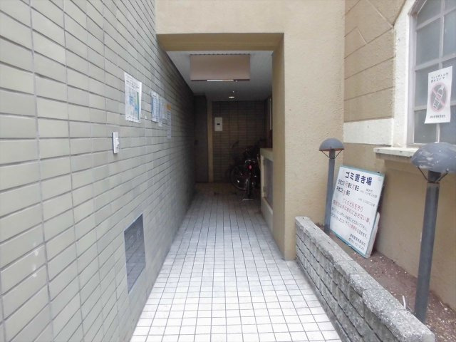 第5東殖ハイツのエントランス|第5東殖ハイツ
