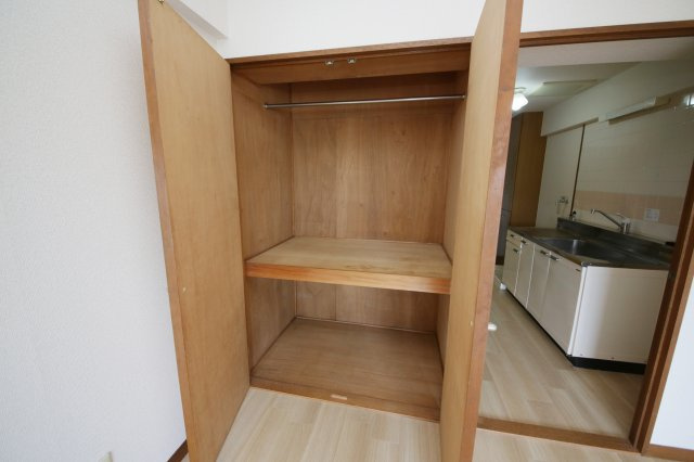 クマノハイツの収納