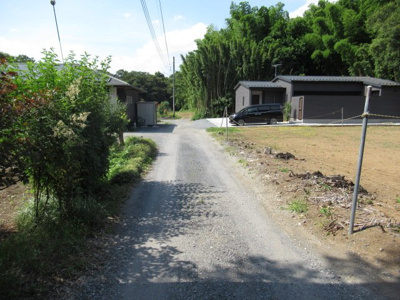 【前面道路含む現地写真】 | 熊谷市押切 1050万 土地