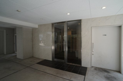 【エントランス】 | グランパーク東京EAST