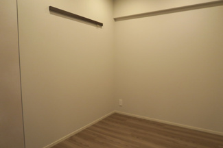 【洋室】 | ルフォンプログレ上野マークス | 4帖の洋室。
高級賃貸マンション。
上野の賃貸物件。
「ルフォンプログレ上野マークス」のことなら(株)メイワ・エステートへ