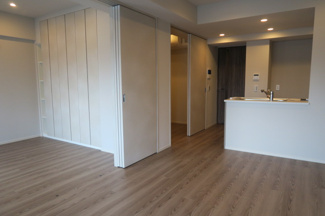 【居間・リビング】 | ルフォンプログレ上野マークス | 高級賃貸マンション。
上野の賃貸物件。
「ルフォンプログレ上野マークス」のことなら(株)メイワ・エステートへ