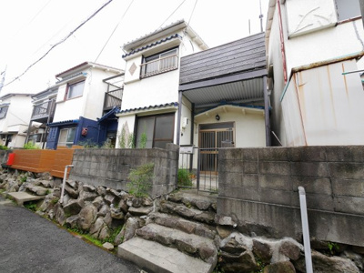 【外観】 | 東垂水2丁目貸家 | フルリノベーション物件！！