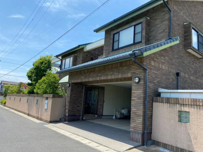 【駐車場】 | ◇南区浦安本町◇高級住宅◇ | 車庫もございます。