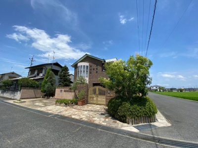 【前面道路含む現地写真】 | ◇南区浦安本町◇高級住宅◇ | 家の前に駐車場あり。車庫、別地も駐車場としてお使いできます。