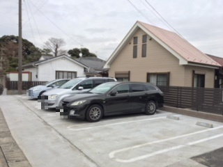 ★敷地内駐車場★（要空き確認）
