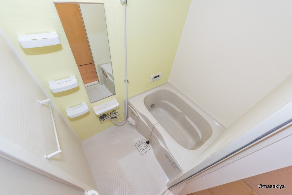 クオーレの浴室|お風呂　追い焚き・浴室乾燥機付きです。