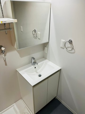 仲介手数料０円！！F.F.プレミアの洗面所