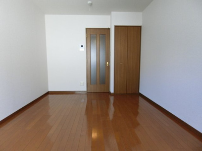 【寝室】 | モンターニャ・アイ