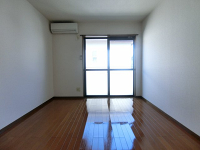 【内装】 | モンターニャ・アイ