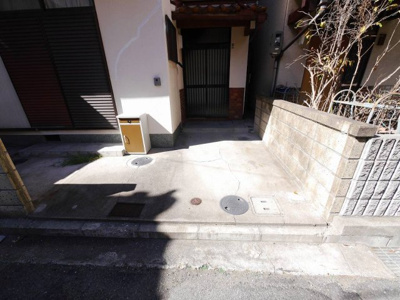 【駐車場】 | 森友1丁目戸建 | 軽自動車限定（サイズ要確認）