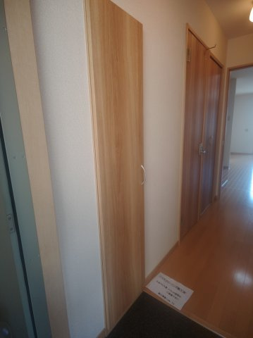 アムール清瀧の玄関|明るい玄関です