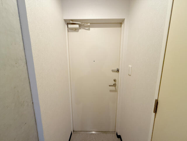 マイナビSTAY新小岩の玄関