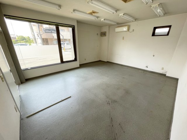 小松貸店舗の内装|1階