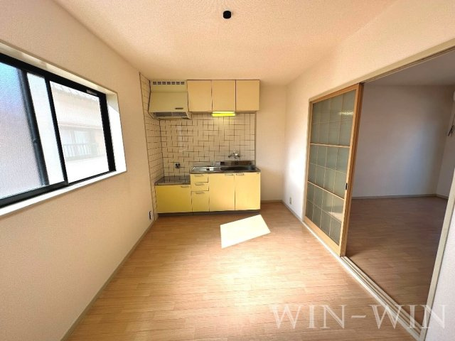 エスポワールフジ Dの居間・リビング