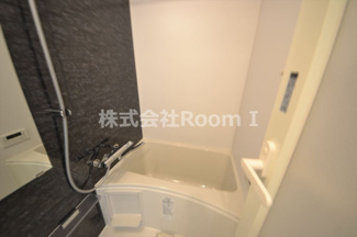 【浴室】 | ルネフラッツ谷町四丁目 | お風呂です