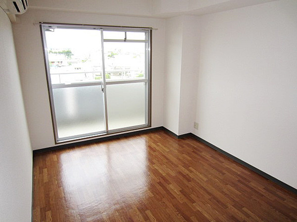 パストラーレ久米田の洋室|洋室です