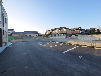 ドマーニⅠの駐車場