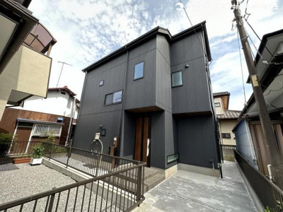 【外観】 | ◆ワンランク上質なオウチ時間を過ごせる贅沢空間が我が家に！◆藤沢市用田 | 閑静な住宅街に佇む住まい。自然環境に恵まれ、公園やアウトドア・レジャー活動を楽しむことができます。
小田急江ノ島線「長後」駅までバス15分。