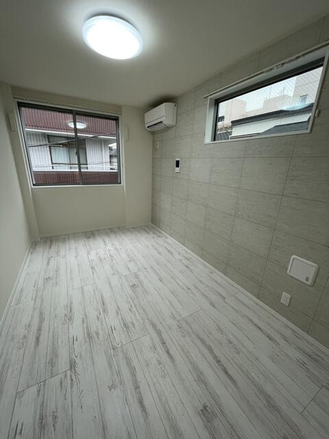 写真は別部屋