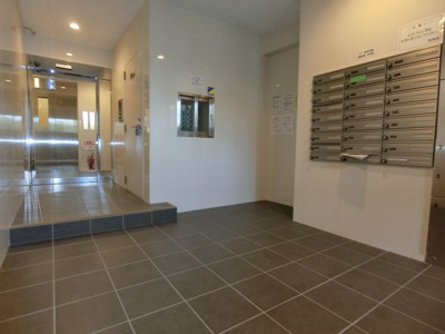 【エントランス】 | グランフォースお花茶屋 | オートロック完備