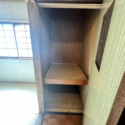 室蘭市日の出町３丁目17-4戸建の収納