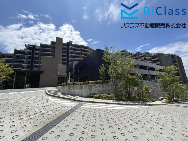 ジオ神戸中山手通の外観|きれいな外観です