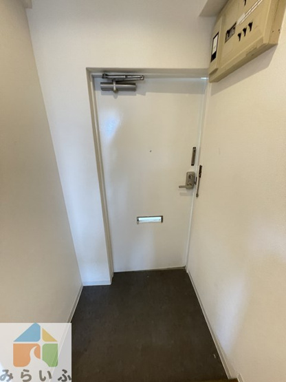 【玄関】 | メゾン覚王山