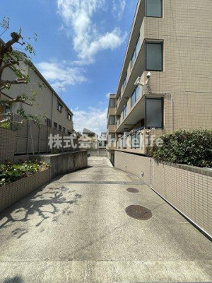 【駐車場】 | アーデンコート弦巻