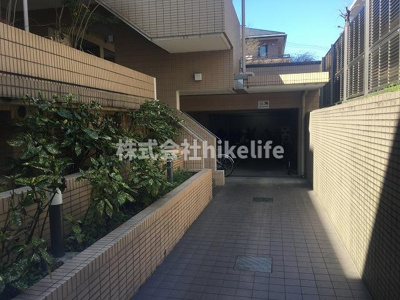 【エントランス】 | アーデンコート弦巻