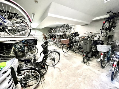 【その他共用部分】 | クリオ三ノ輪壱番館 | 駐輪場