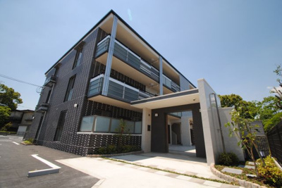 【駐車場】 | コウジィーコート葉山