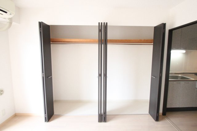 サイプレス小阪駅前の収納