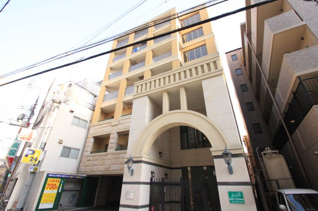 サイプレス小阪駅前