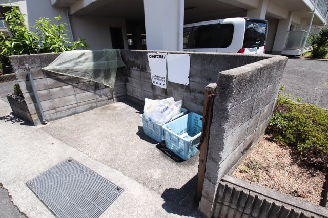 【その他共用部分】 | リメインズKハイツ | 敷地内ゴミ置き場
