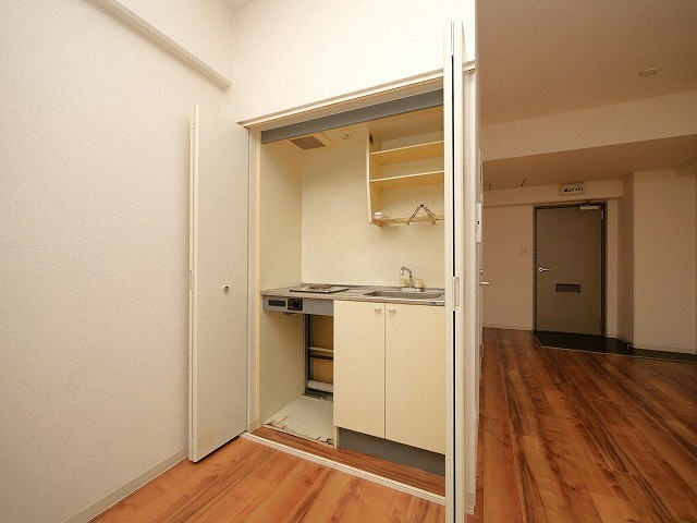 レバンガ西本町APの収納