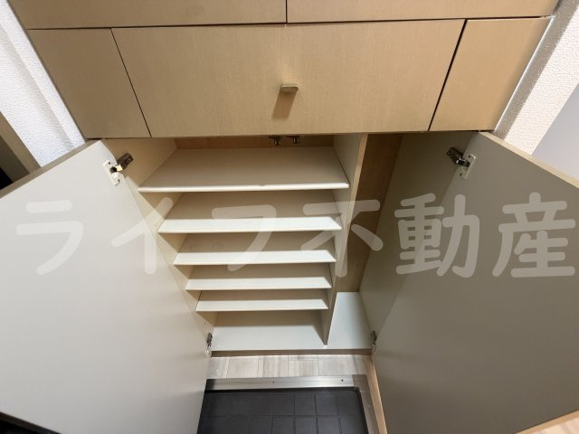 サンビレッジ・ラポール C棟の収納