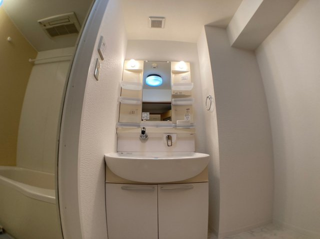 グレーシア名駅南の独立洗面台|グレーシア名駅南