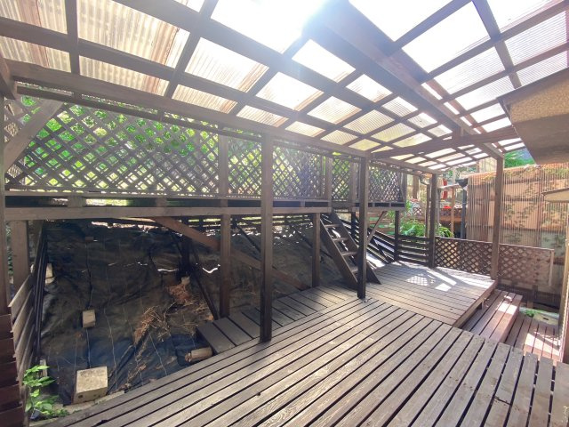 小山田貸家のその他共用部分|ウッドデッキ