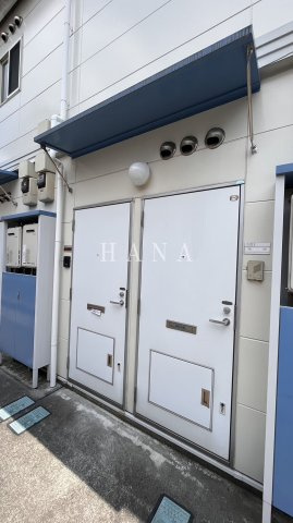 グリーンヒル古宮のエントランス