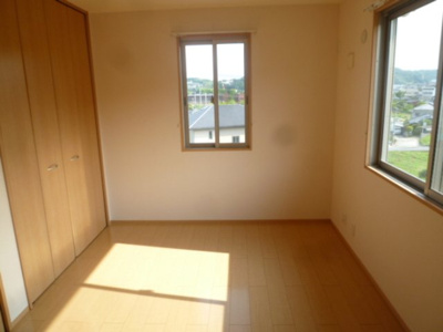 【洋室】 | ラ・プリティモエ